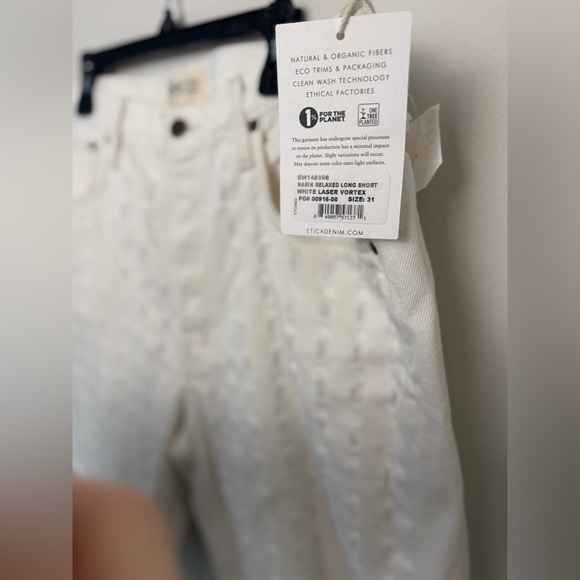 ETICA Narin Relaxed Long Short White Laser Vortex Denim Jeans NWT - Picture 6 of 11